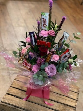 Bespoke Box Bouquet with single Red Rose and Chocolates