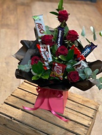 6 Red Rose and Chocolate Box Bouquet