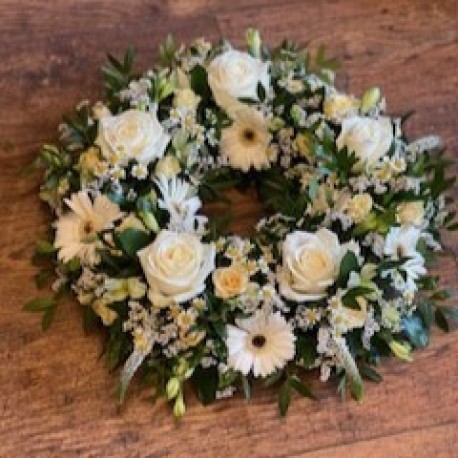 Bespoke Wreath in Whites, Creams and Greens